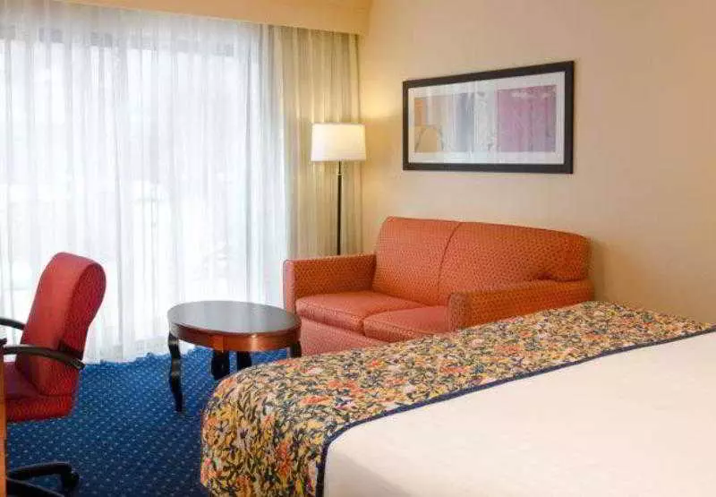 ホテル Courtyard By Marriott Rockford