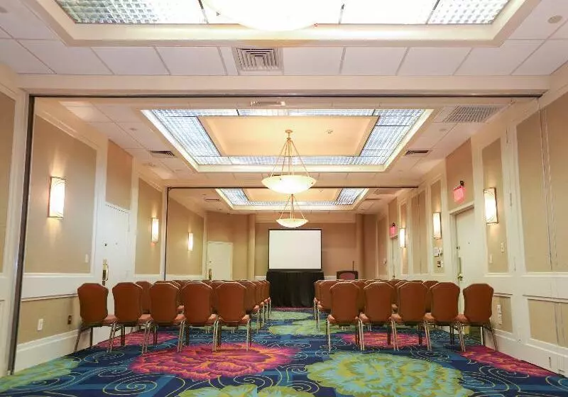 Crowne Plaza Hotel Virginia Beach Norfolk, An Ihg