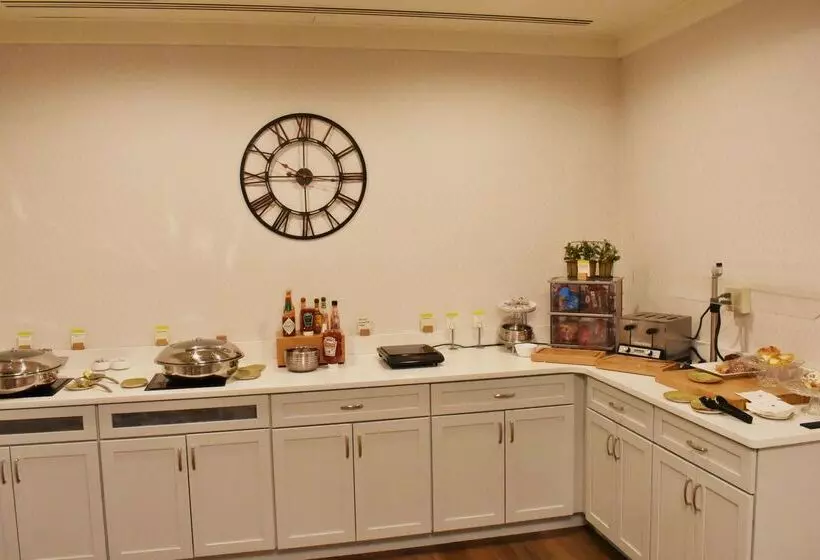 Otel Doubletree By Hilton Helena Downtown