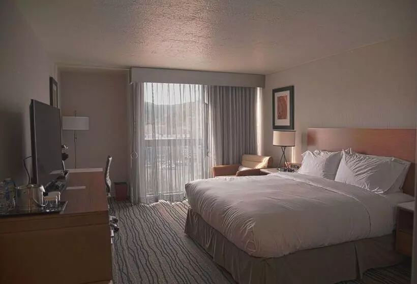 Otel Doubletree By Hilton Helena Downtown