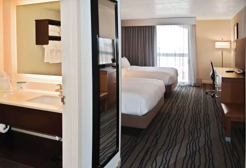 Otel Doubletree By Hilton Helena Downtown