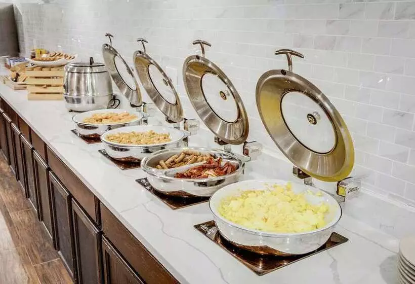 Otel Doubletree By Hilton Huntington