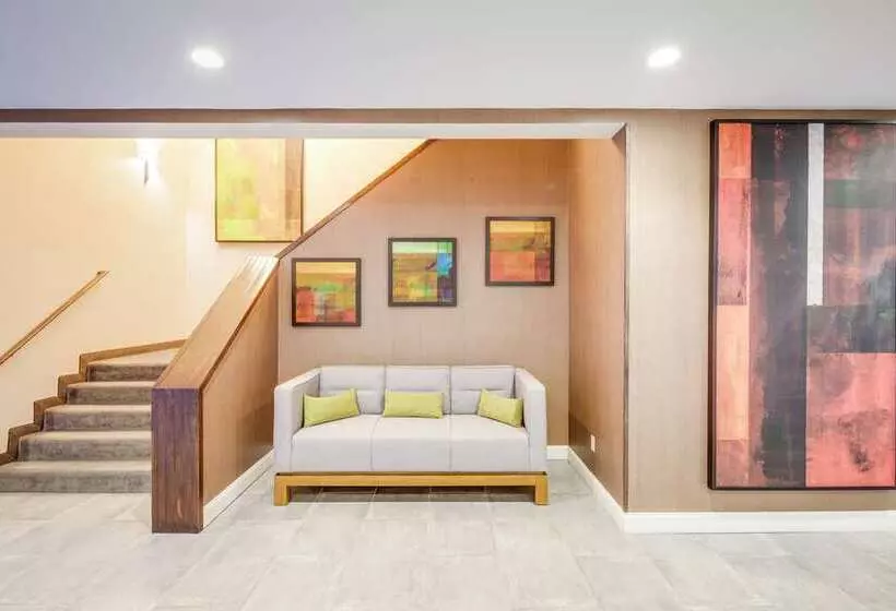 Otel Doubletree By Hilton Huntington