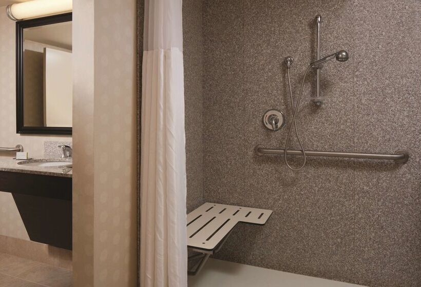 Hotel Doubletree By Hilton Pittsburgh Monroeville Conv Center