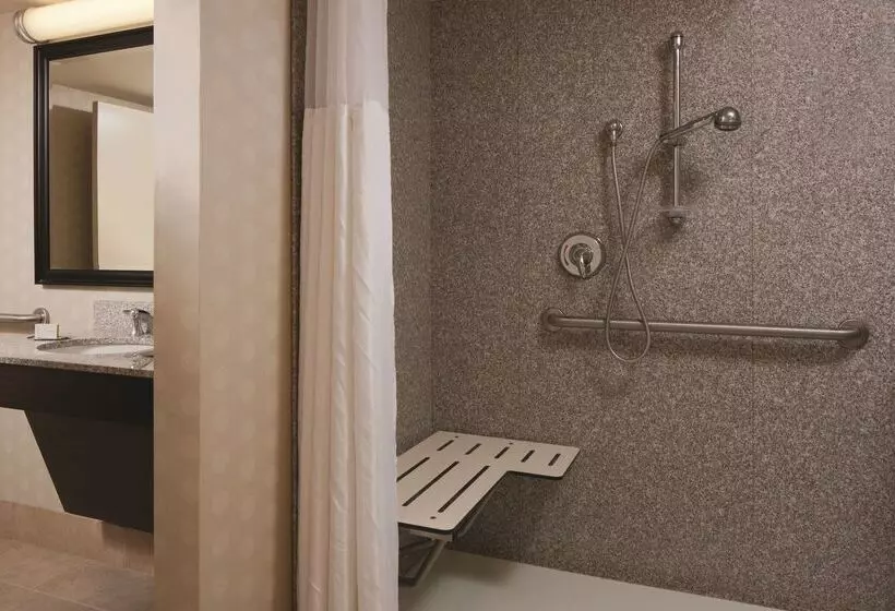 호텔 Doubletree By Hilton Pittsburgh Monroeville Conv Center