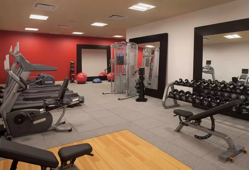 호텔 Doubletree By Hilton Pittsburgh Monroeville Conv Center