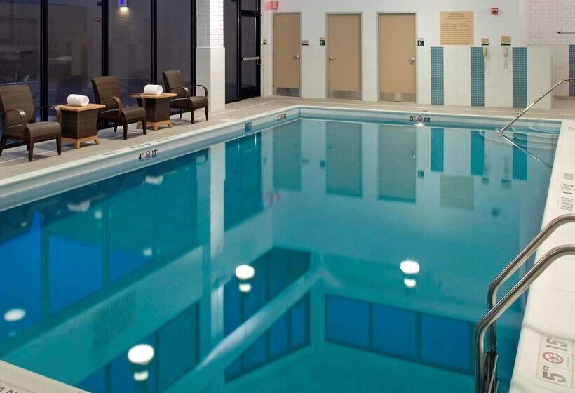 Hotel Doubletree By Hilton Pittsburgh Monroeville Conv Center