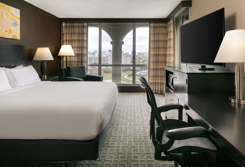 فندق Doubletree By Hilton Dallas   Market Center