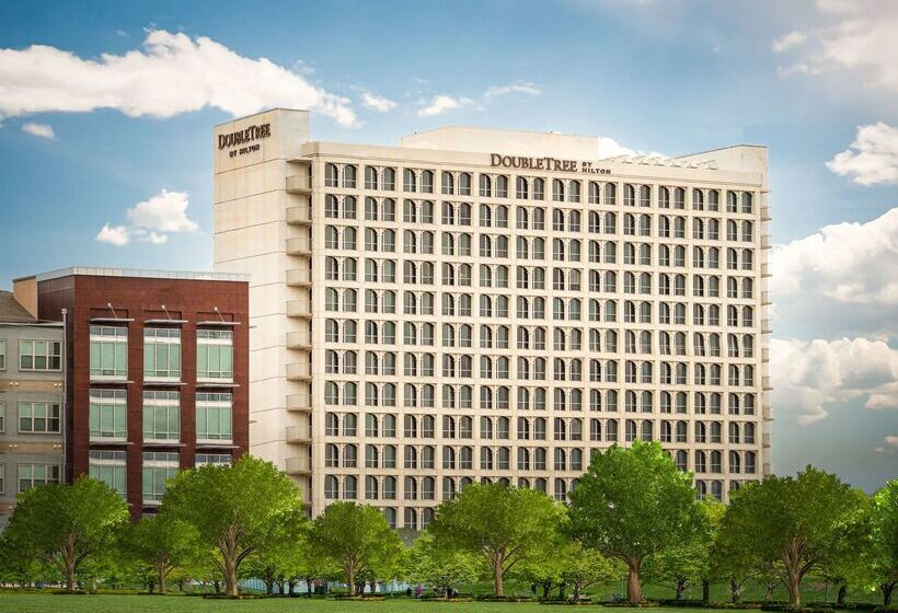 فندق Doubletree By Hilton Dallas   Market Center