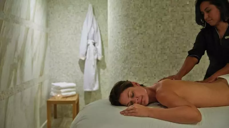 בית מלון כפרי Four Seasons Resort Palm Beach