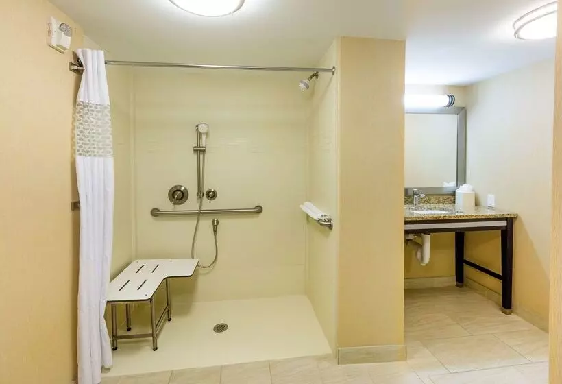 فندق Hampton Inn Daytona Beach/beachfront