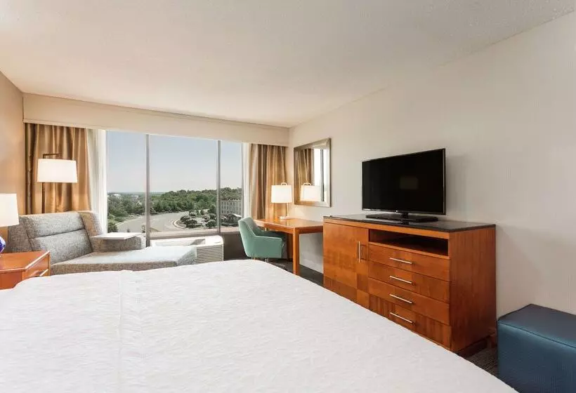 Отель Hampton Inn Manassas