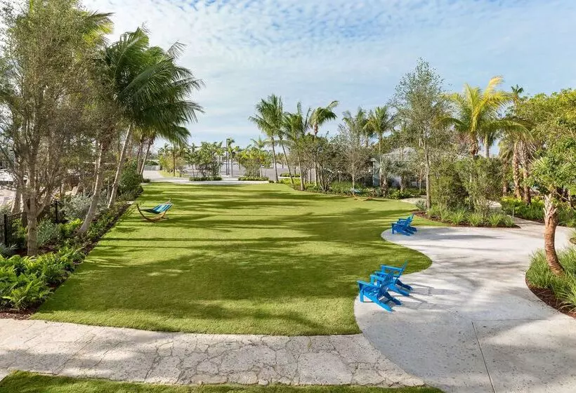 هتل Hilton Garden Inn Key West / The Keys Collection