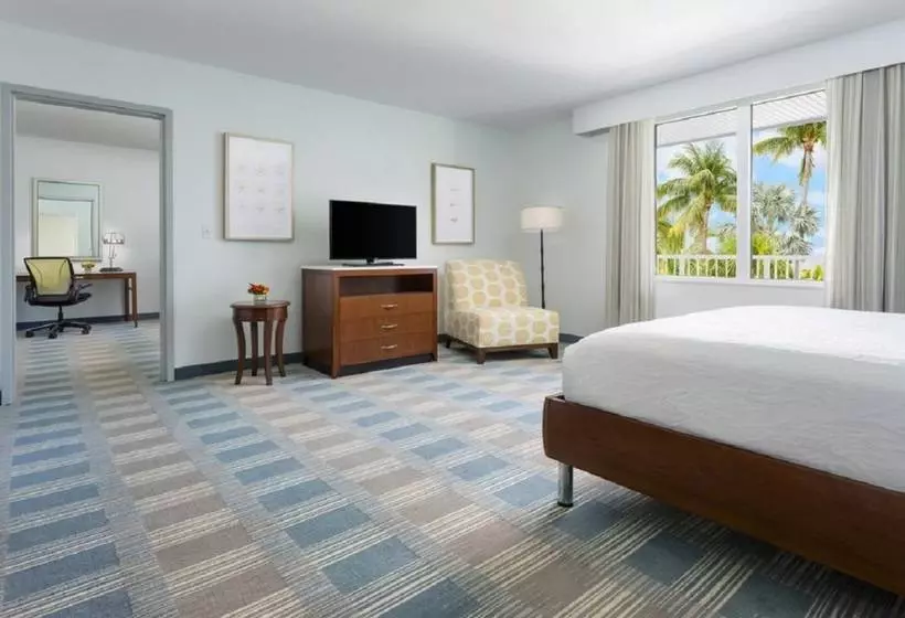 هتل Hilton Garden Inn Key West / The Keys Collection
