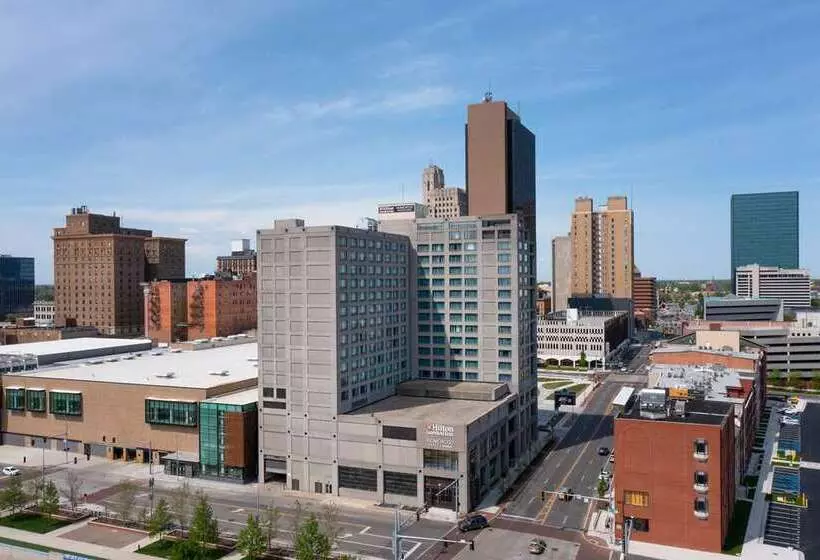 فندق Hilton Garden Inn Toledo Downtown