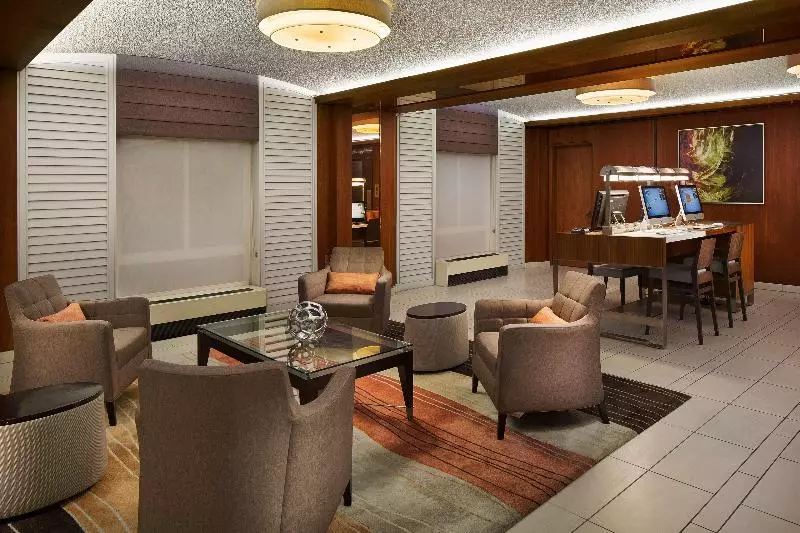 ホテル Hilton Oakland Airport