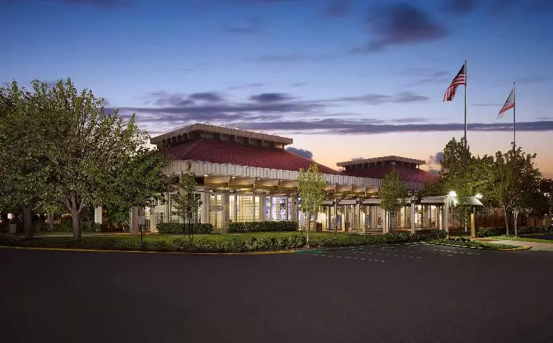 ホテル Hilton Oakland Airport