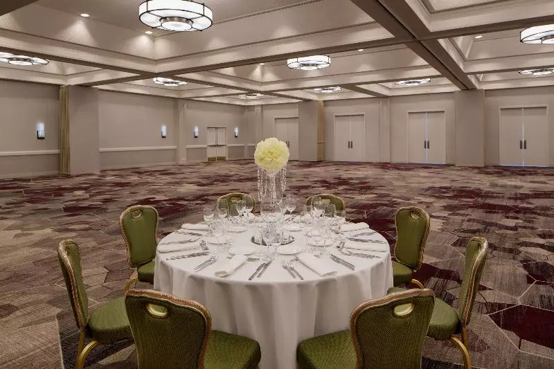 ホテル Hilton Oakland Airport