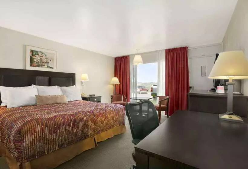 בית מלון כפרי Ramada By Wyndham Washington