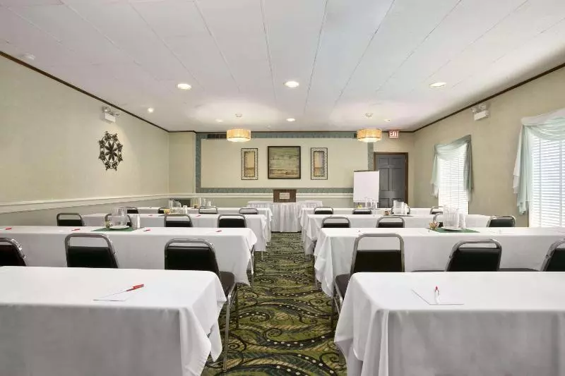 בית מלון כפרי Ramada By Wyndham Washington