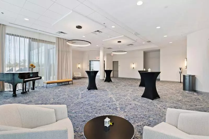 فندق Sheraton Chapel Hill