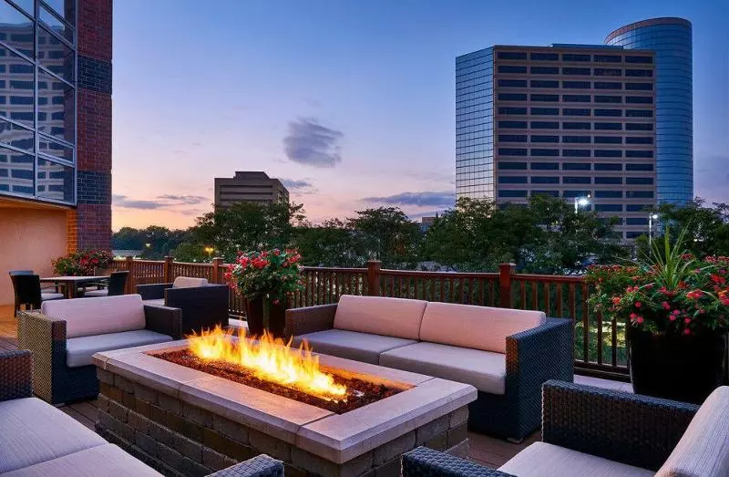 Sheraton Indianapolis Hotel At Keystone Crossing