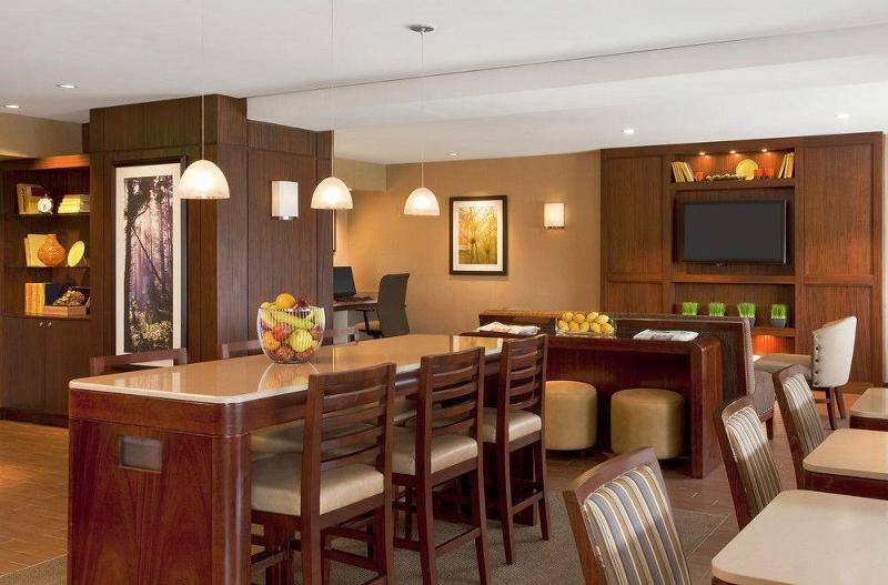 Sheraton Indianapolis Hotel At Keystone Crossing