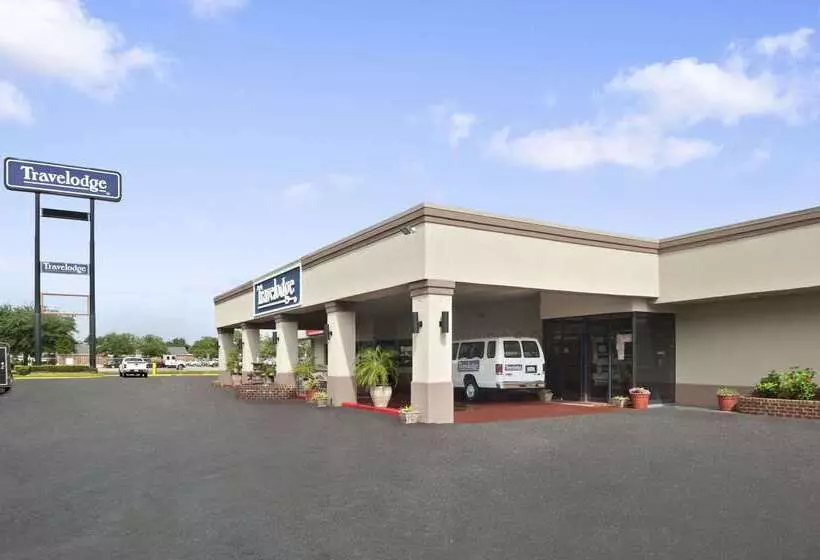 בית מלון כפרי Travelodge By Wyndham New Orleans Harvey