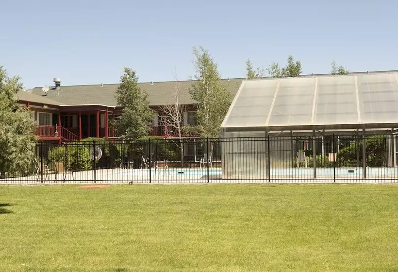 בית מלון כפרי Travelodge By Wyndham Ogallala