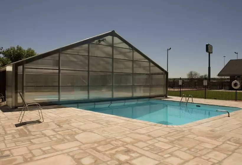 בית מלון כפרי Travelodge By Wyndham Ogallala