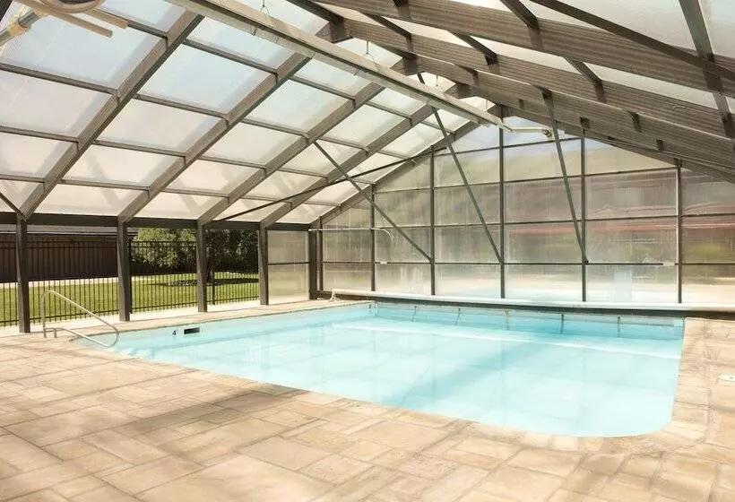 בית מלון כפרי Travelodge By Wyndham Ogallala