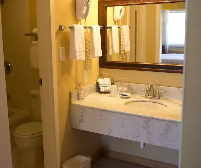 בית מלון כפרי Travelodge By Wyndham Ogallala