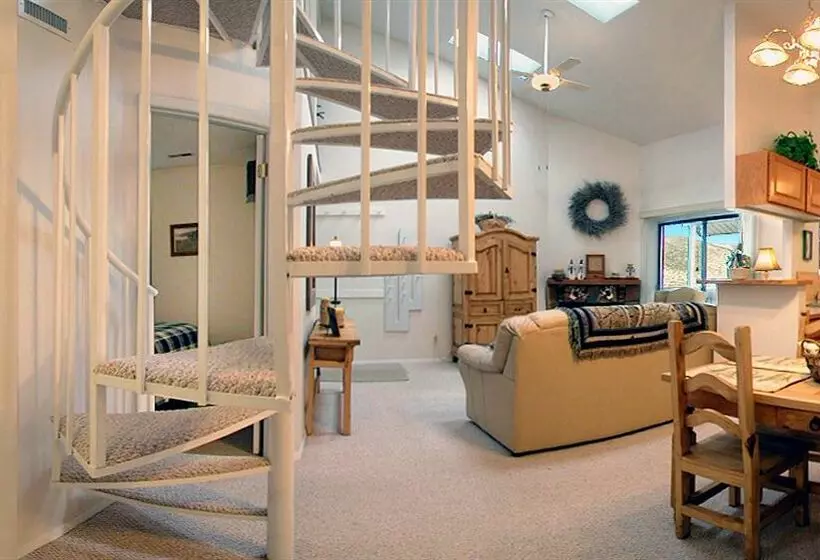 منتجع Powderwood Pines 9q