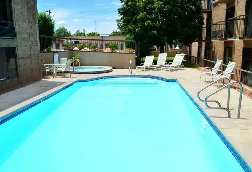 فندق Stratford Court