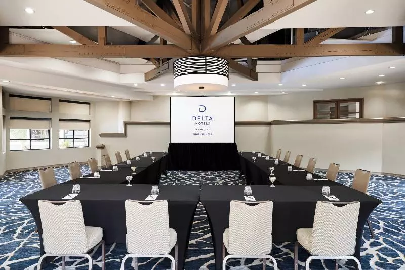 Delta Hotels By Marriott Phoenix Mesa