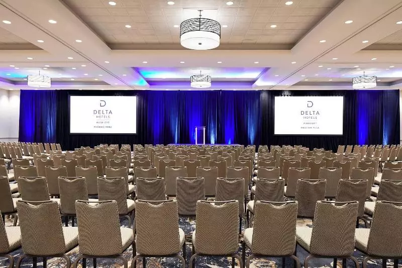 Delta Hotels By Marriott Phoenix Mesa