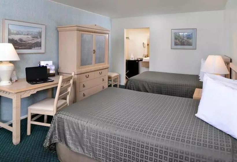 בית מלון כפרי Americas Best Value Inn Tucson