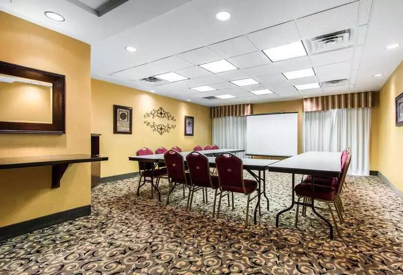 Hotelli Comfort Suites Cullman I65 Exit 310