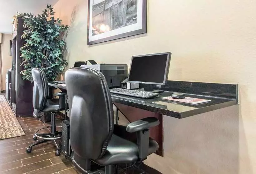 Hotelli Comfort Suites Cullman I65 Exit 310