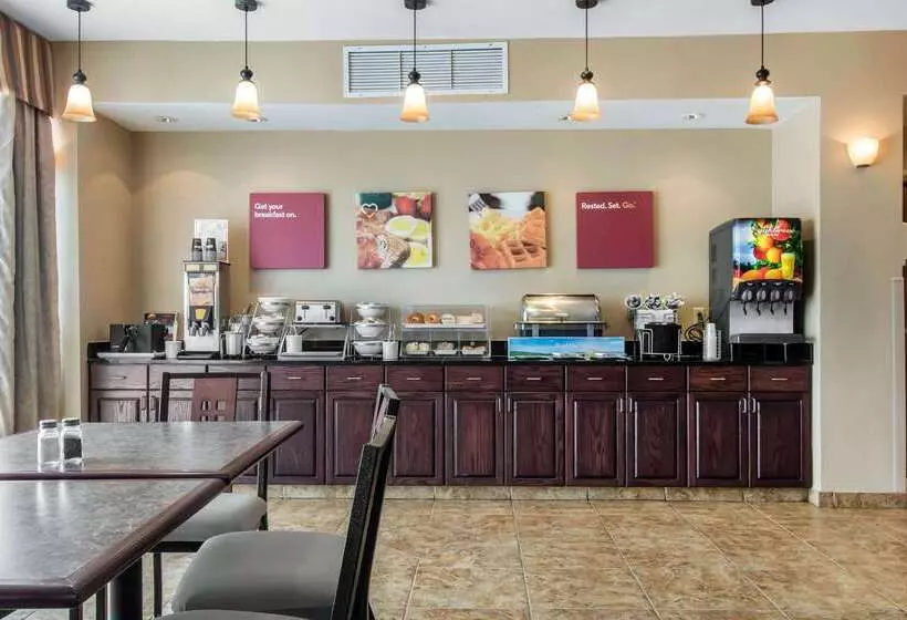 Hotelli Comfort Suites Cullman I65 Exit 310