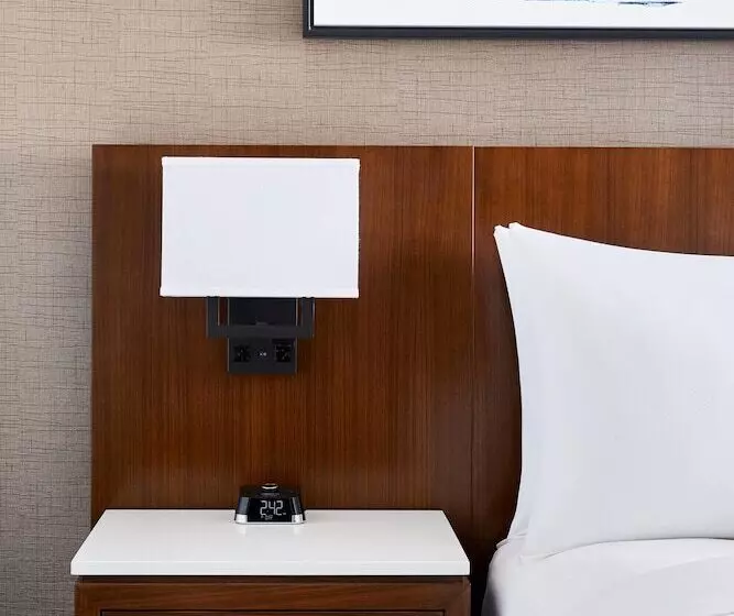 Delta Hotels By Marriott Phoenix Mesa