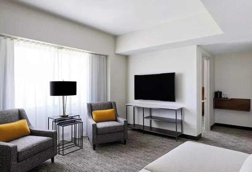 Delta Hotels By Marriott Phoenix Mesa