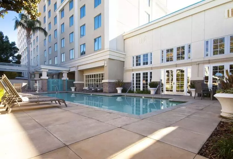 Delta Hotels By Marriott Santa Clara Silicon Valley