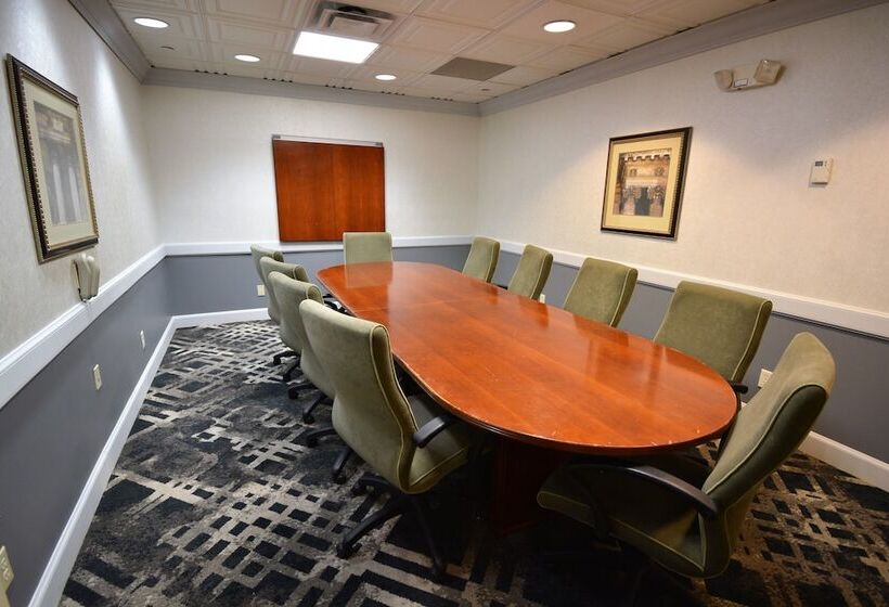 Hotelli Holiday Inn Hazlet, An Ihg