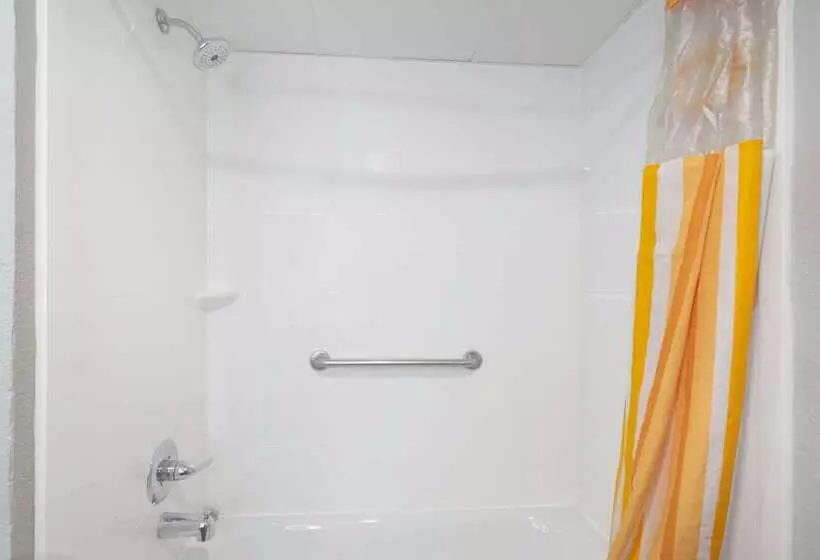 فندق La Quinta By Wyndham Joplin