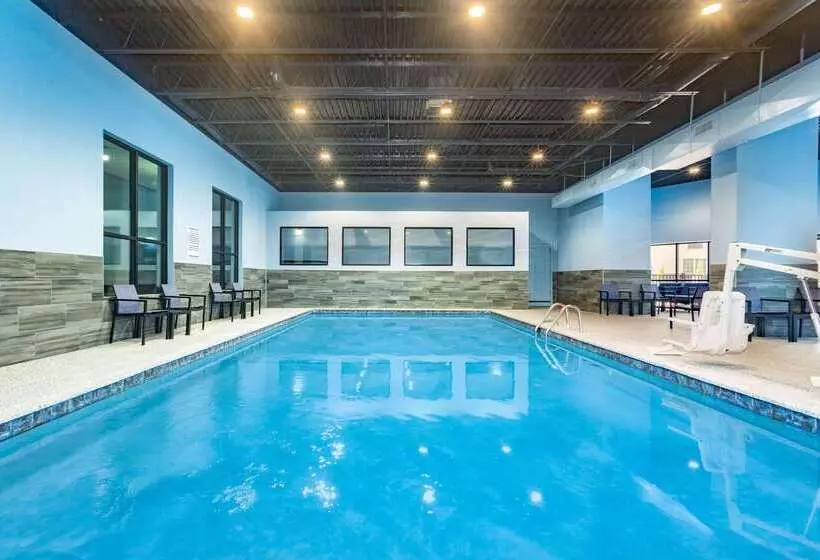 فندق La Quinta By Wyndham Joplin