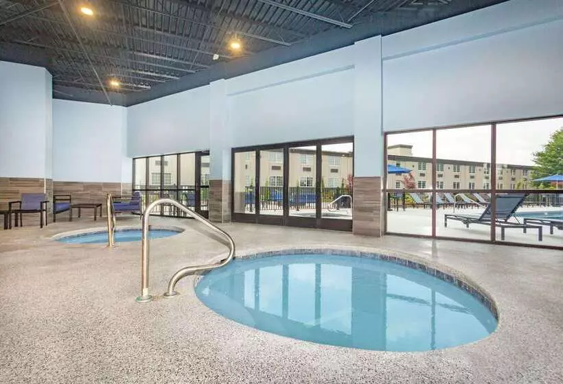 فندق La Quinta By Wyndham Joplin