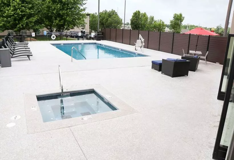 فندق La Quinta By Wyndham Joplin