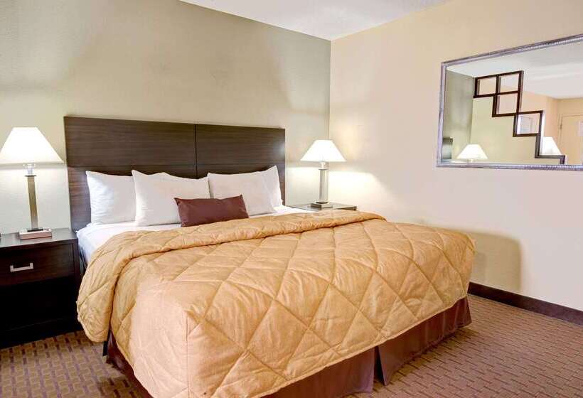 فندق Ramada By Wyndham El Paso