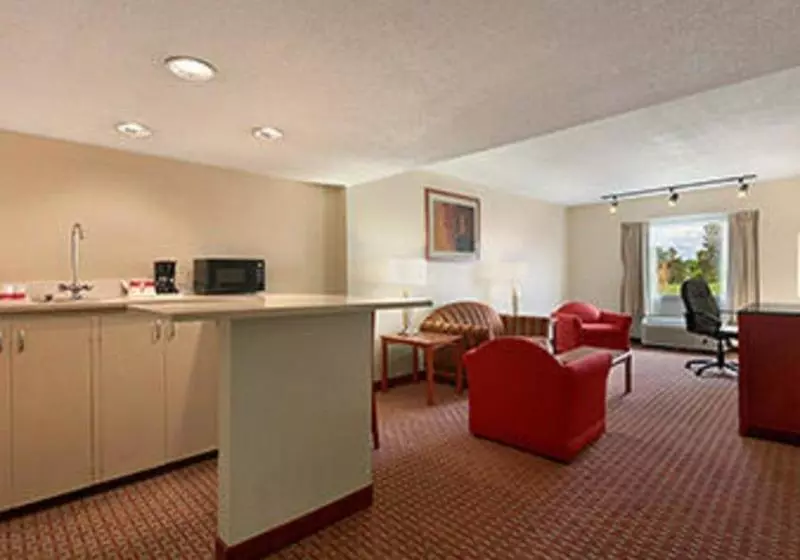 בית מלון כפרי Ramada Inn